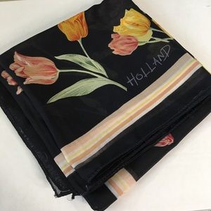 Beautiful Tulip Scarf from Holland